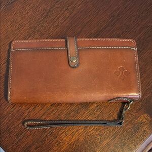 Patricia Nash Cognac Wristlet Wallet